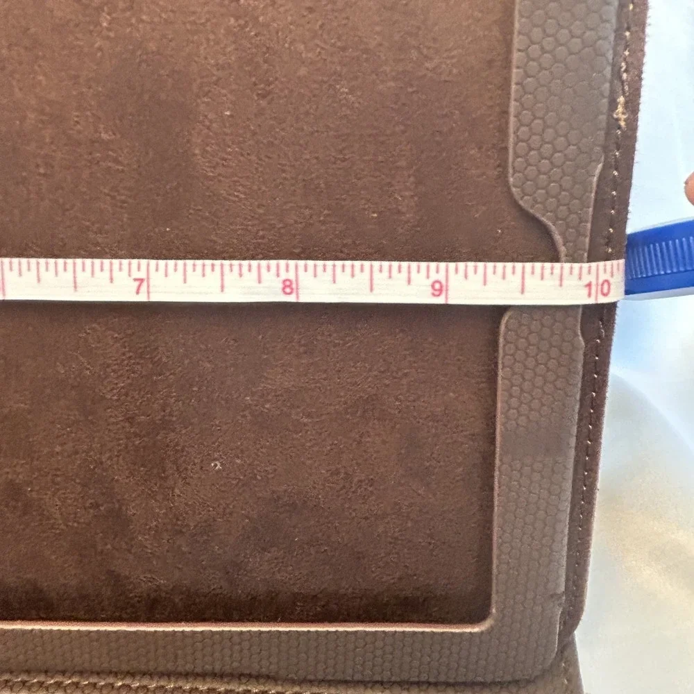 BROOKSTONE animal print IPAD/tablet CASE /W BLUETOOTH KEYBOARD, new out of box